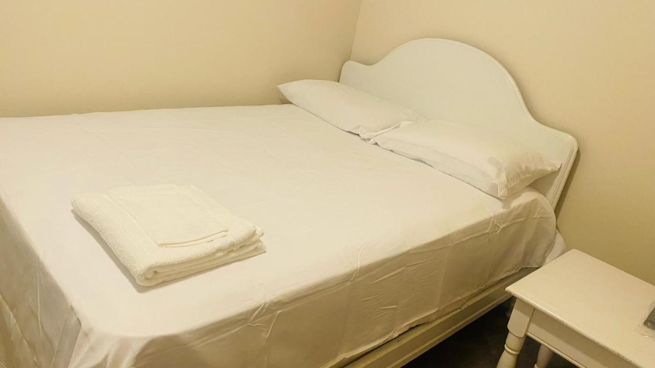 Minutes From Jfk, Beautiful Home With Peaceful, Cosy, Private Room New York Ngoại thất bức ảnh